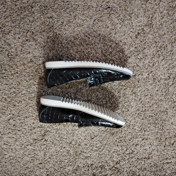 Clarks Collection Serena Terry Slip-On | Size 11 N | Glossy Croc Finish Excellen - Picture 4 of 5